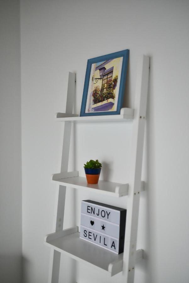 Hostfy Centro Alameda Apartment เซบีญา ภายนอก รูปภาพ